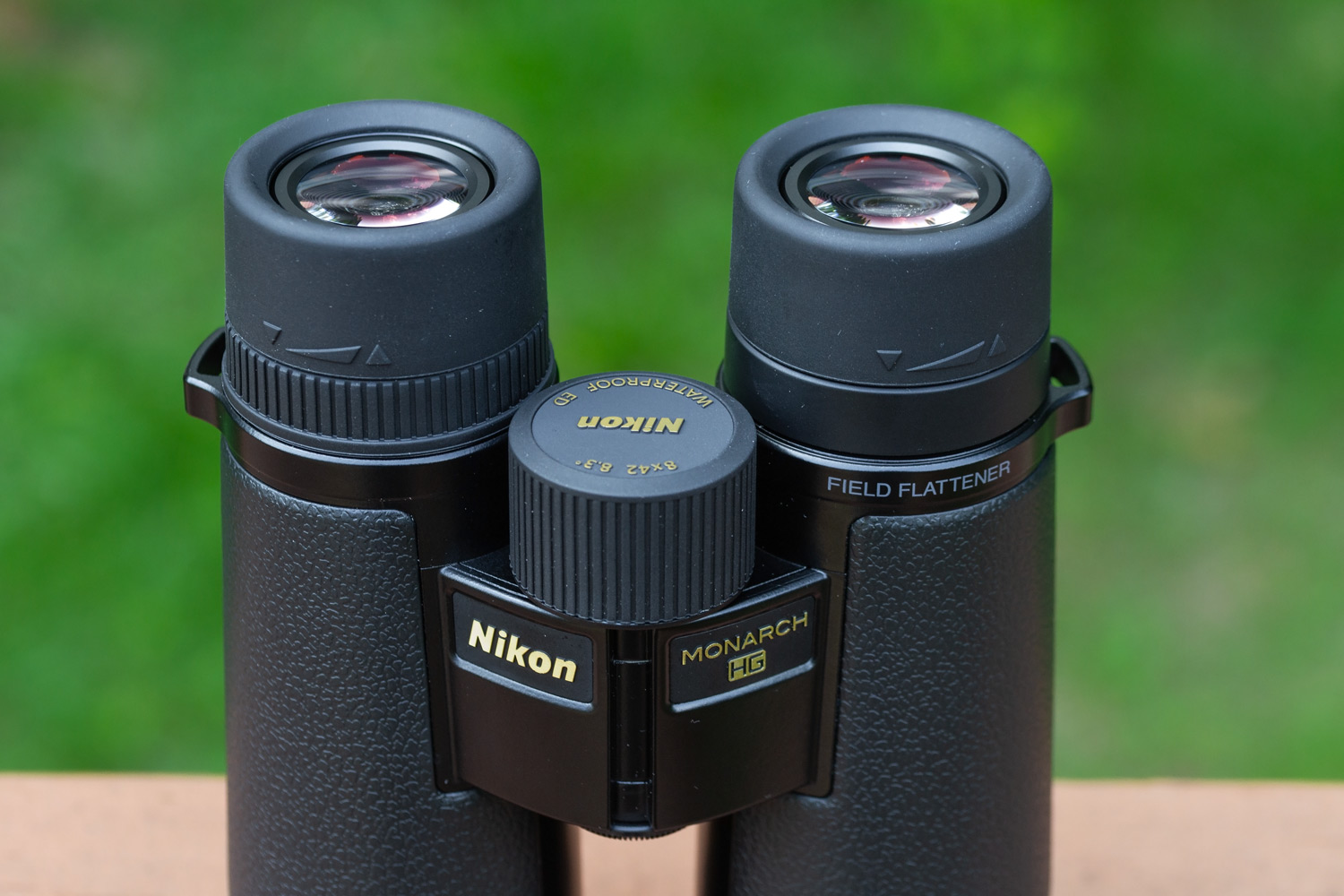 Nikon Monarch HG 8x42